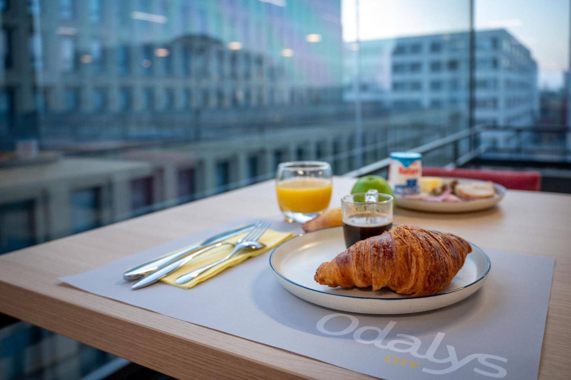 Appart Hotel Odalys City Nantes Cite Des Congres Екстериор снимка