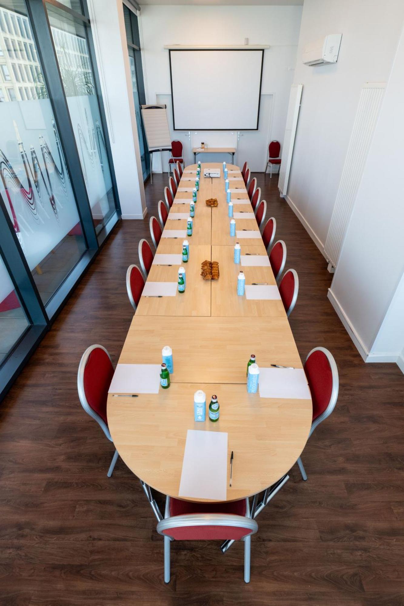 Appart Hotel Odalys City Nantes Cite Des Congres Екстериор снимка