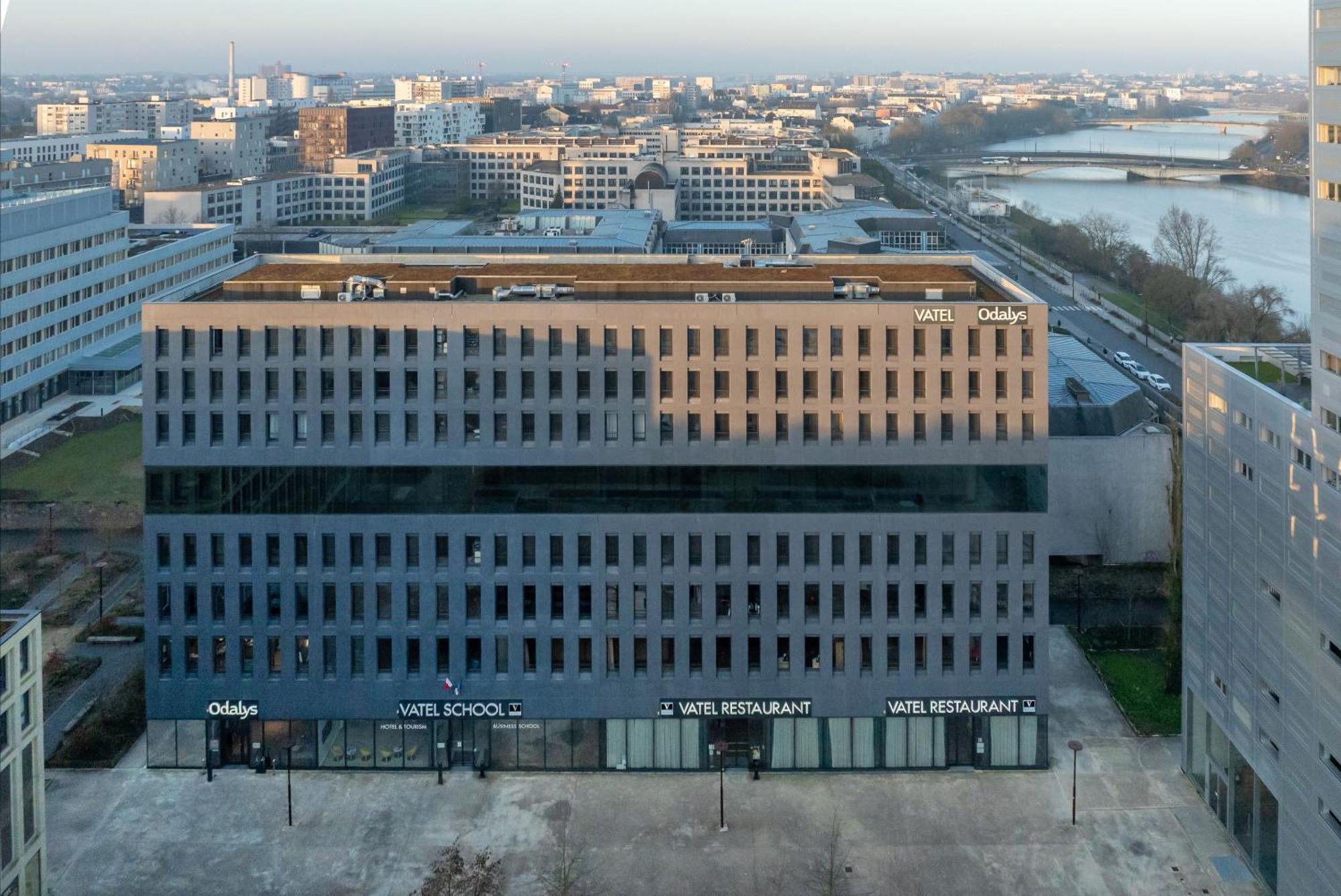 Appart Hotel Odalys City Nantes Cite Des Congres Екстериор снимка